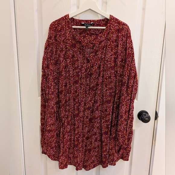 Ulla Popken Tops - Ulla Popken Floral Tunic/Blouse